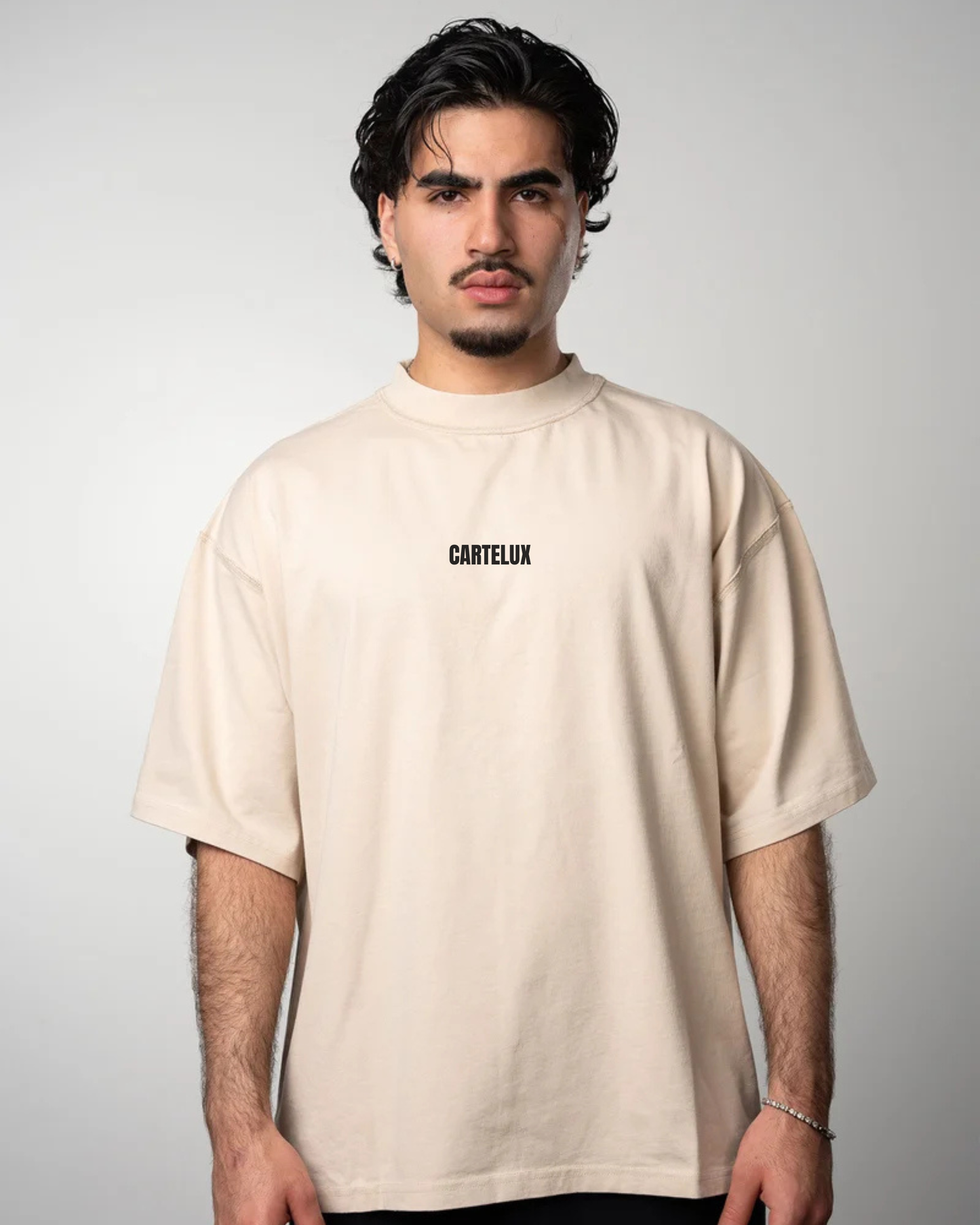 CAMISETA BLANCA PIEDRA LAVADA OVERSIZE