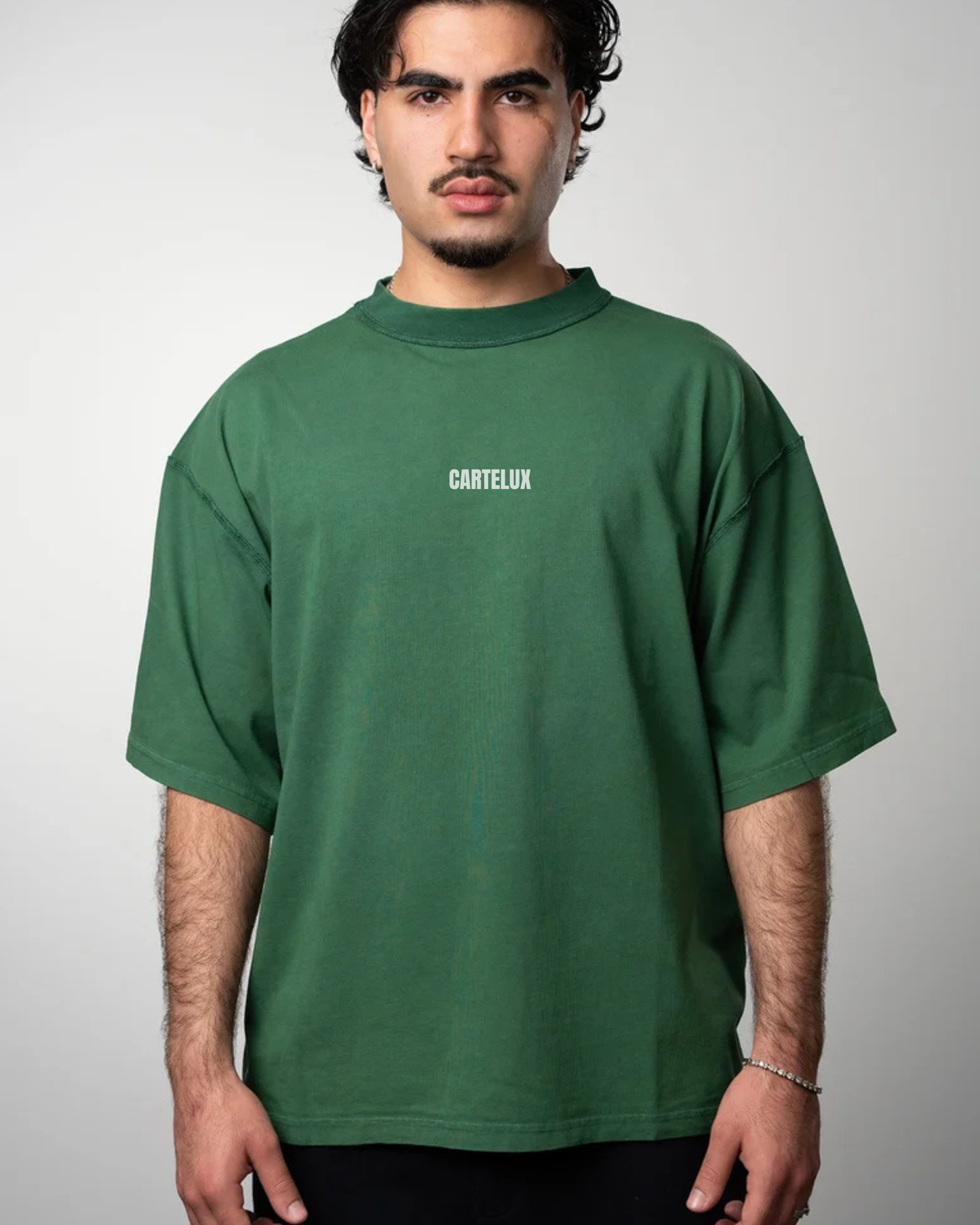 CAMISETA  VERDE ENEJO LAVADO OVERSIZE